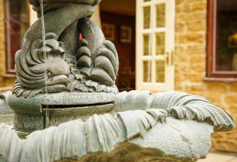 فندق White Horse Inn & Restaurant