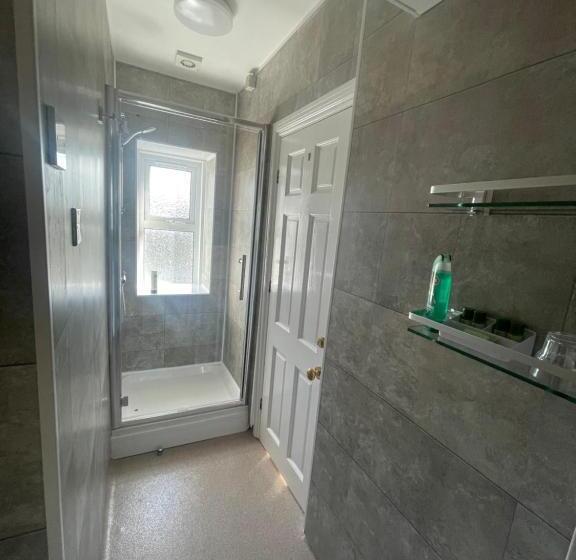 Mansfield Lodge Hotel Ltd