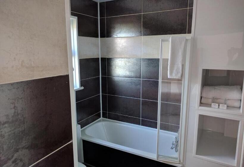 Mayfair Hotel   Isle Of Wight