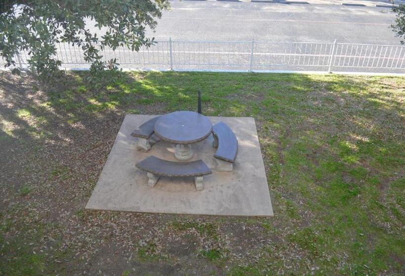 Мотель Lake View Inn