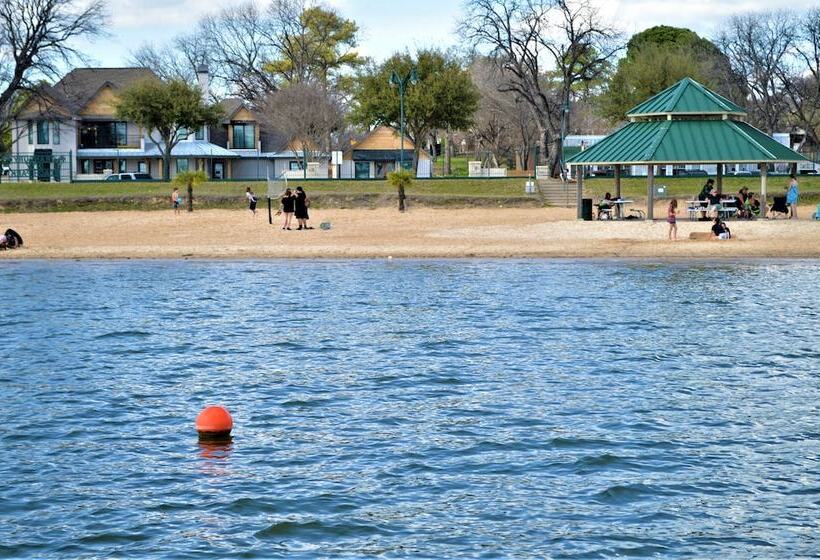 Мотель Lake View Inn