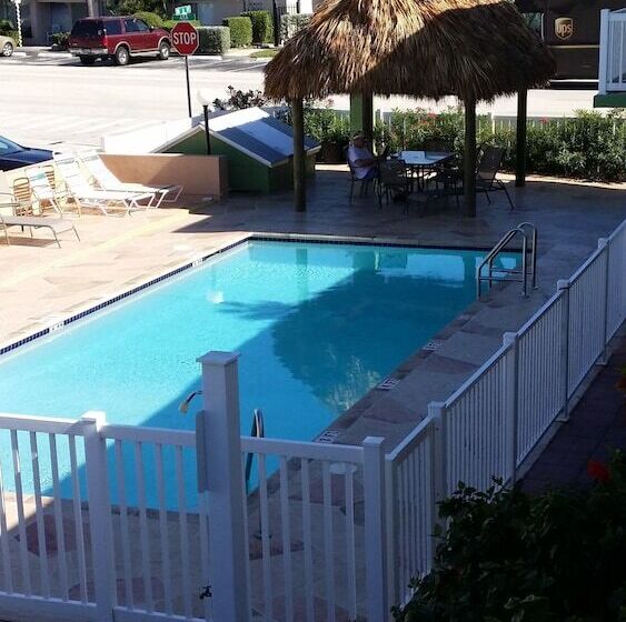 汽车旅馆  The Palms On Ocean