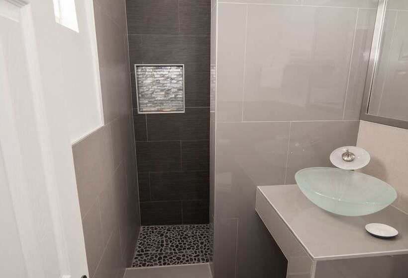 汽车旅馆  The Palms On Ocean