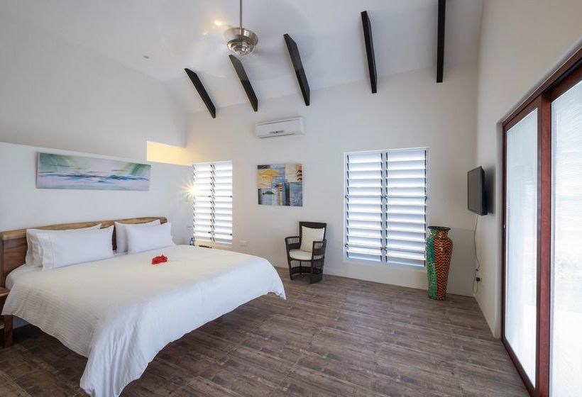 Naisoso Island Resort Villas