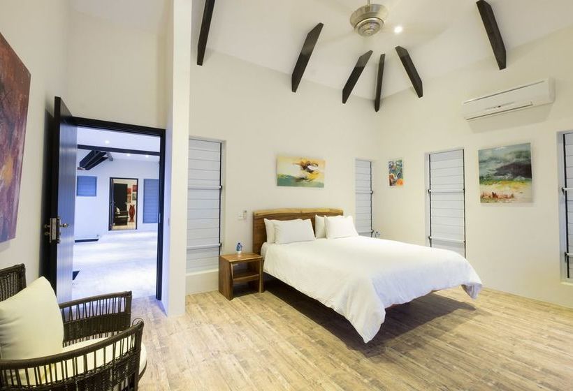 Naisoso Island Resort Villas