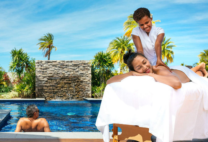 Naisoso Island Resort Villas