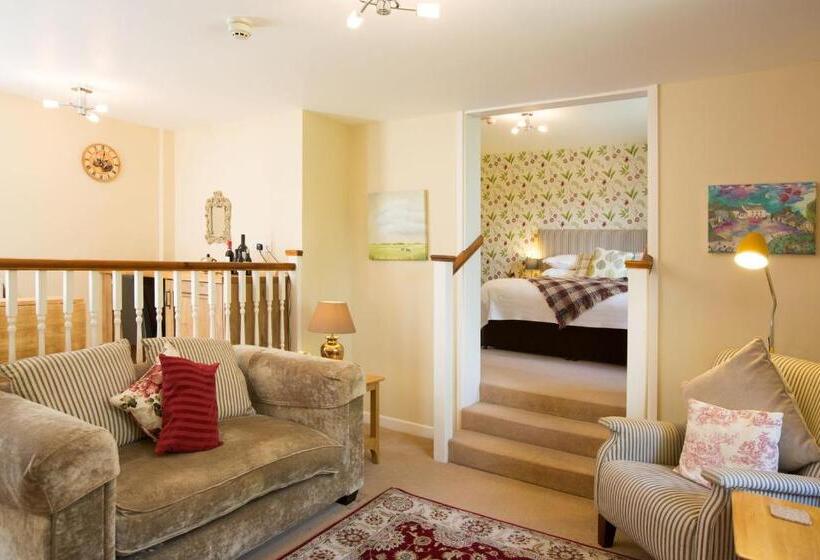 Penbontbren Luxury Bed And Breakfast