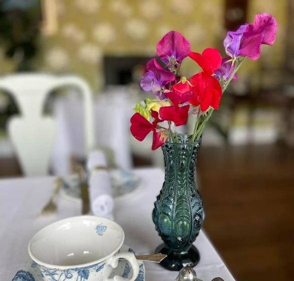 Penbontbren Luxury Bed And Breakfast