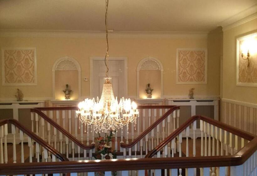 Plas Y Dderwen Bed And Breakfast