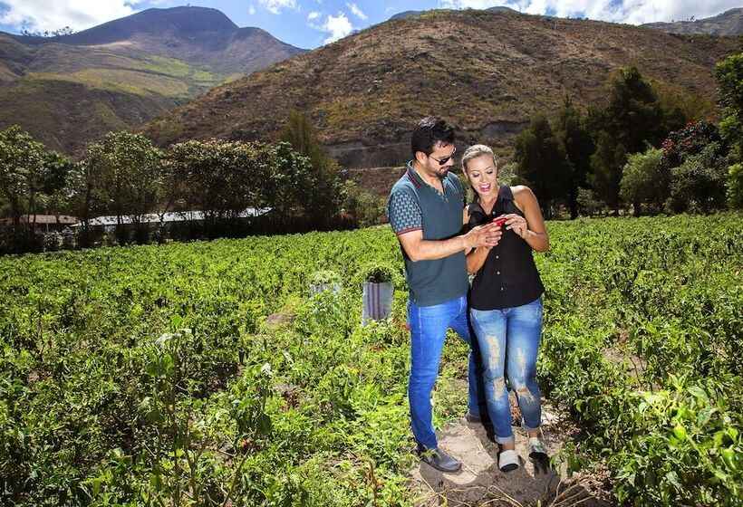 استراحتگاه Hosteria Totoral