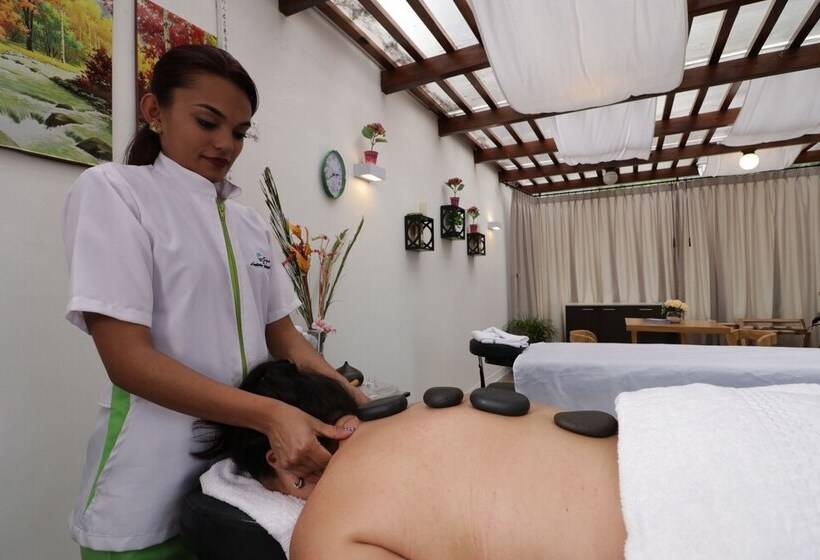 استراحتگاه Hosteria Totoral