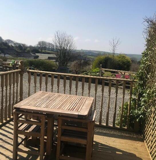 Stoke House Bed And Breakfast