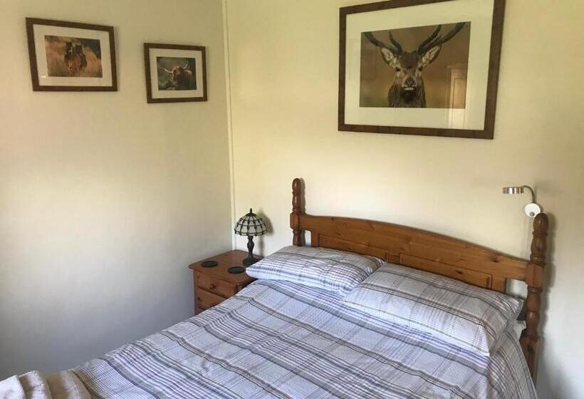 Stoke House Bed And Breakfast