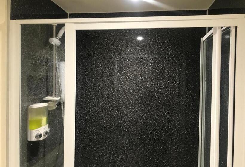 Stoke House Bed And Breakfast