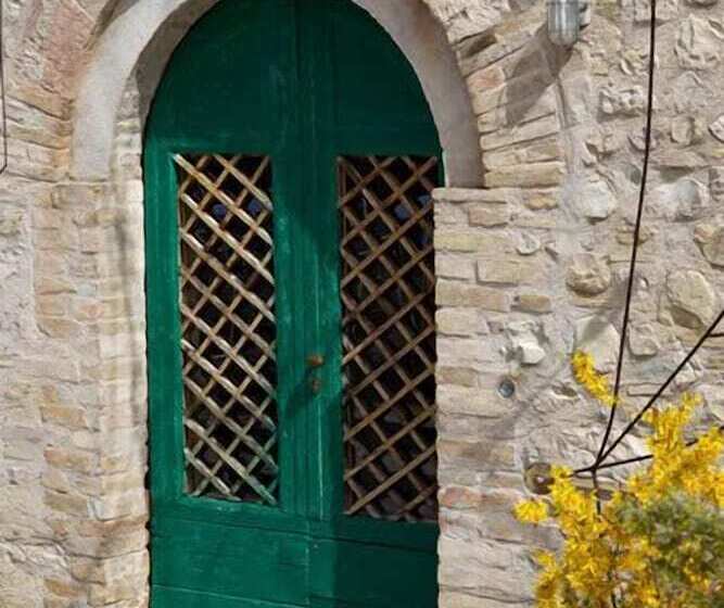 Subretia Residenze Di Campagna