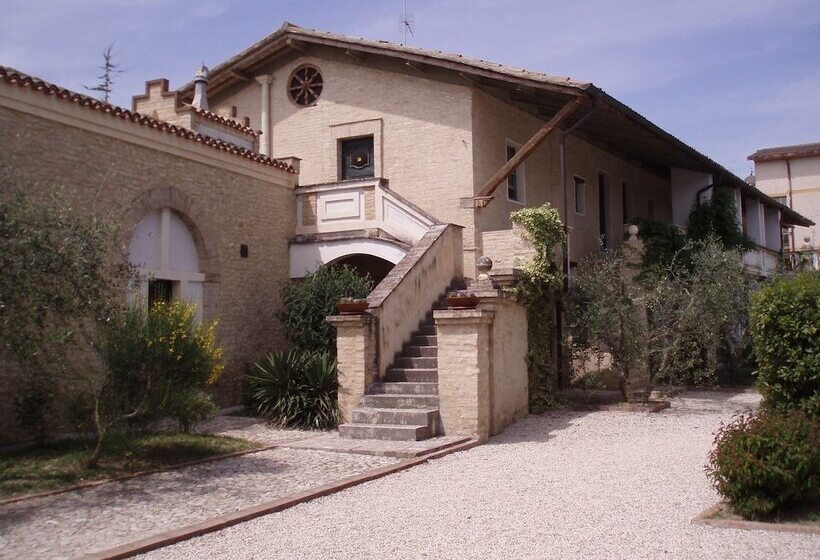 Subretia Residenze Di Campagna