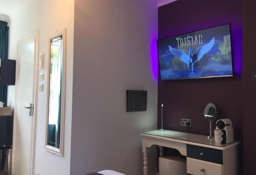 The 25 Boutique B&b   Adults Only