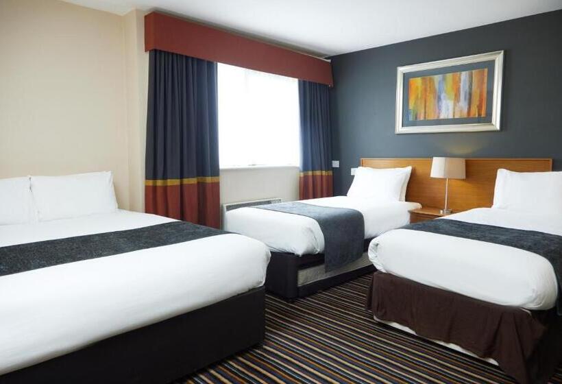 The Broughton Hotel By Greene King Inns