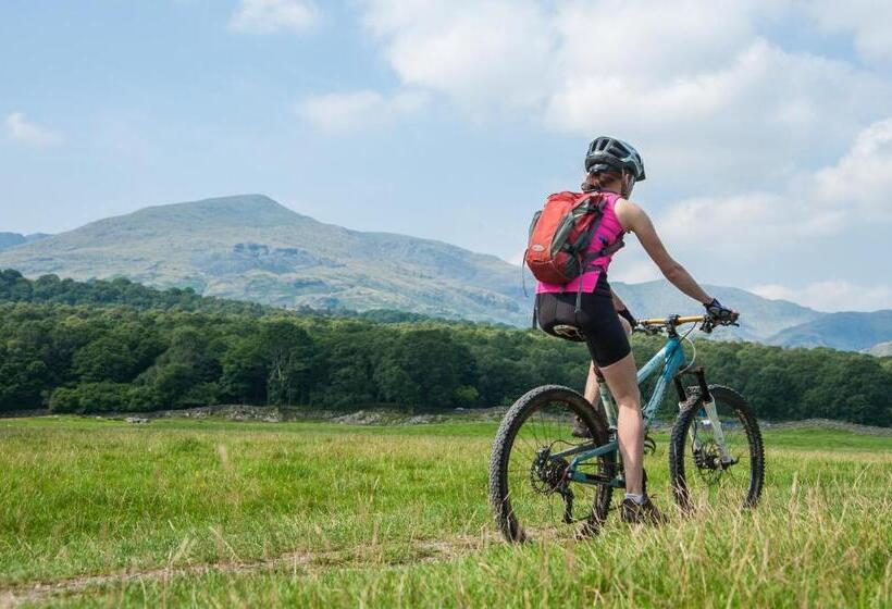 The Yewdale Inn And Hotel Coniston Village