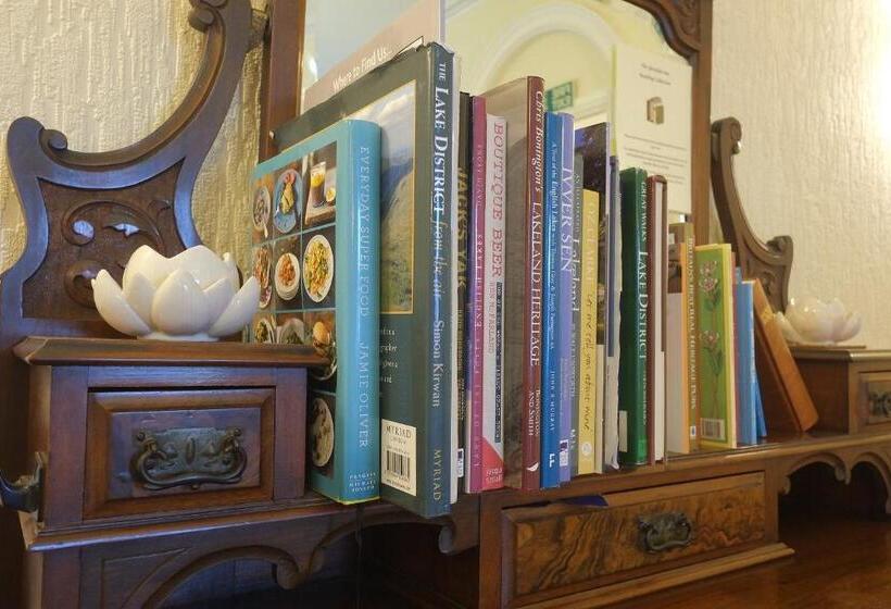 The Yewdale Inn And Hotel Coniston Village