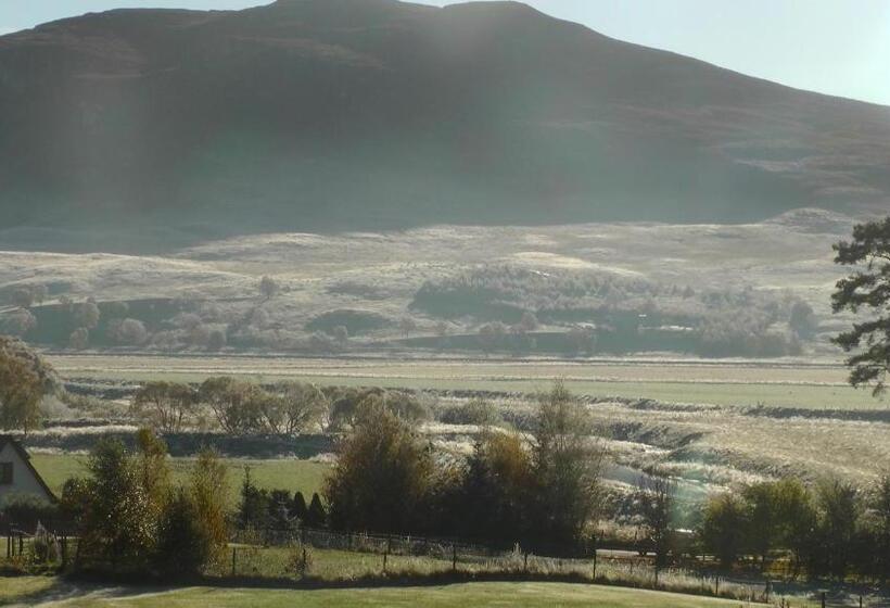 Tigh An Each B&b & Laggan Glamping