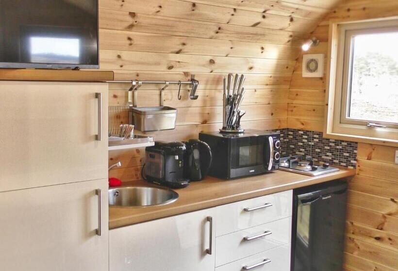 Tigh An Each B&b & Laggan Glamping