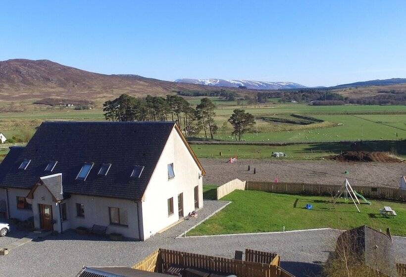 Tigh An Each B&b & Laggan Glamping