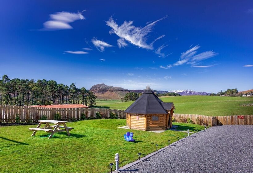 Tigh An Each B&b & Laggan Glamping