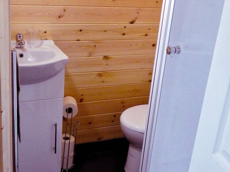 Tigh An Each B&b & Laggan Glamping