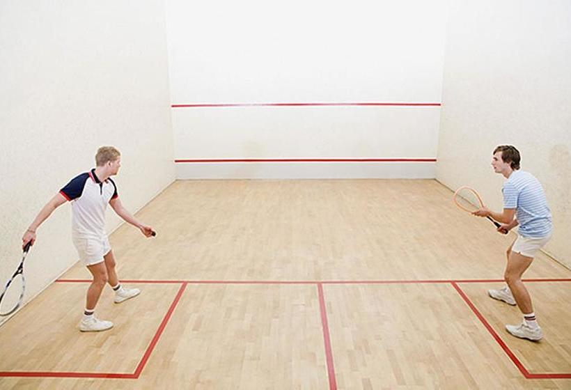 Tollgate Hotel And Leisure