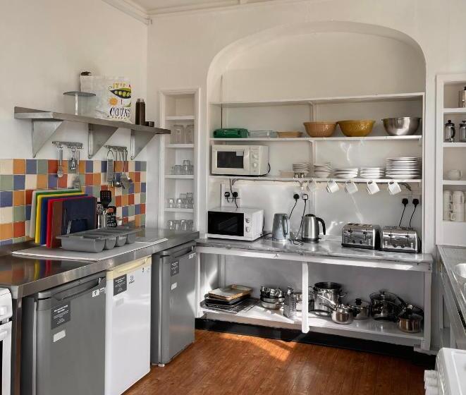 הוסטל Yha Windermere