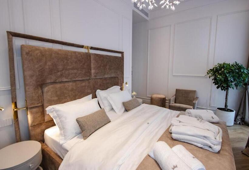 The Crown Boutique Hotel & Spa