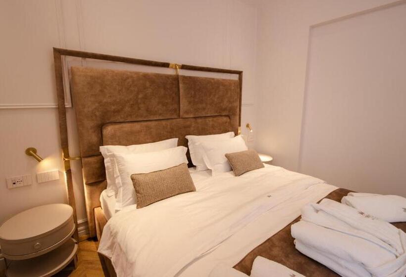 The Crown Boutique Hotel & Spa