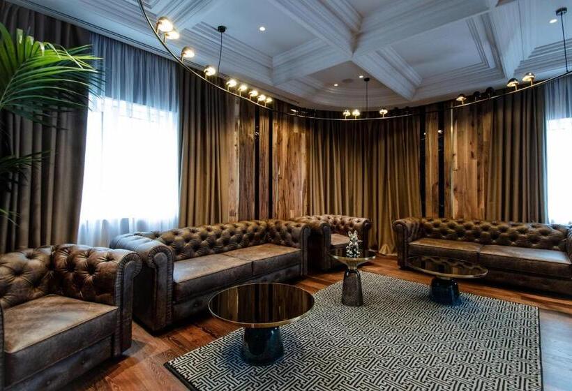 The Crown Boutique Hotel & Spa