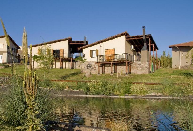 Hostel Aguilas De Piedra