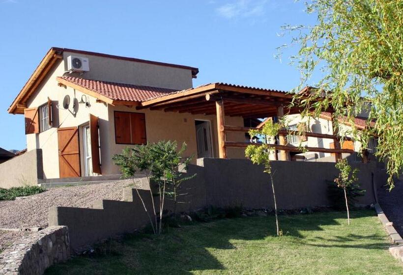 Hostel Aguilas De Piedra