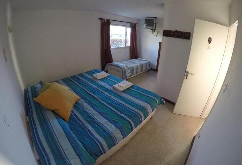 فندق صغير Alojamiento Goos