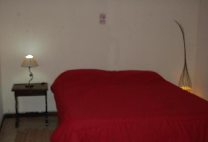 فندق صغير Alojamiento Goos