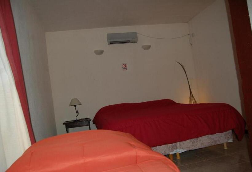 فندق صغير Alojamiento Goos