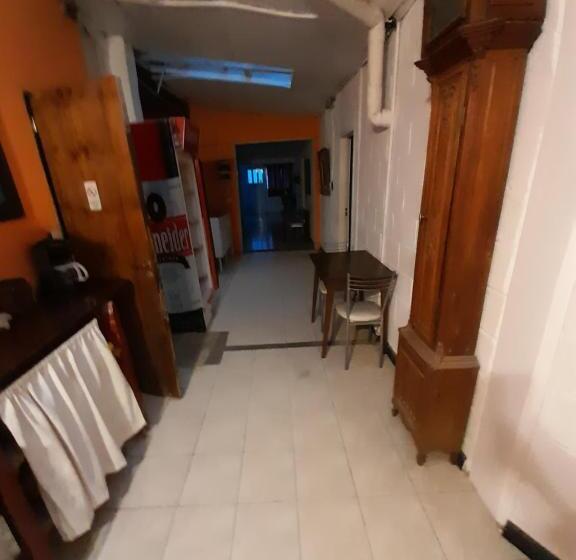 فندق صغير Alojamiento Goos