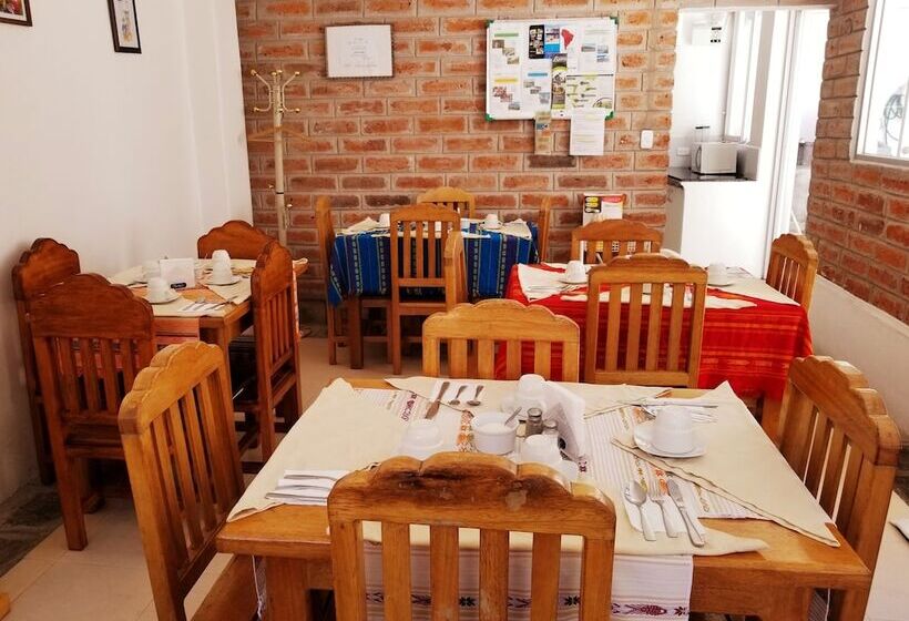 هاستل Heritage Inn