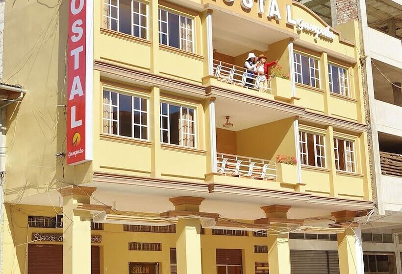 هاستل Hostal Gampala