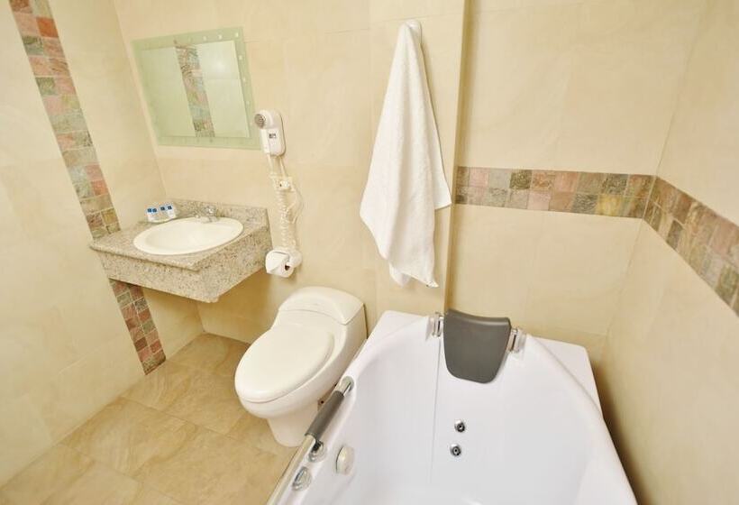 هاستل Hostal Gampala