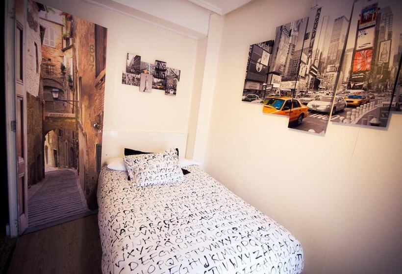فندق صغير Hostal On Dormire Valencia