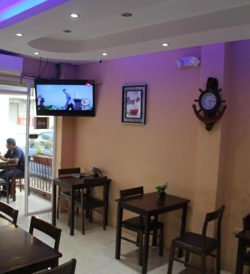 فندق صغير Hostal Rosa Mar