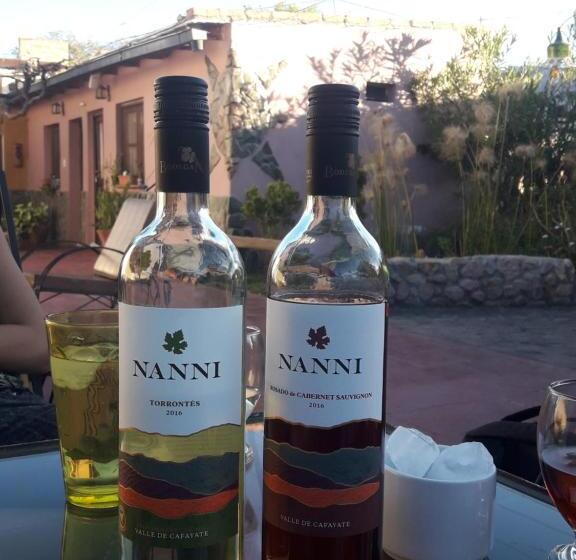 ユースホステル Hostal Rustyk