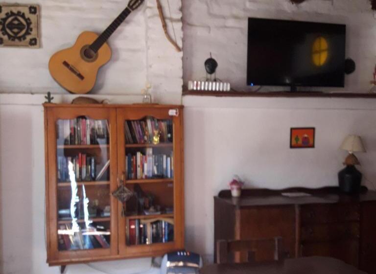 ユースホステル Hostal Rustyk