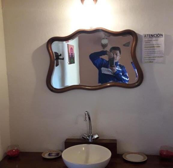 ユースホステル Hostal Rustyk