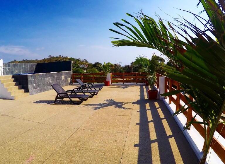 ユースホステル Ummagumma