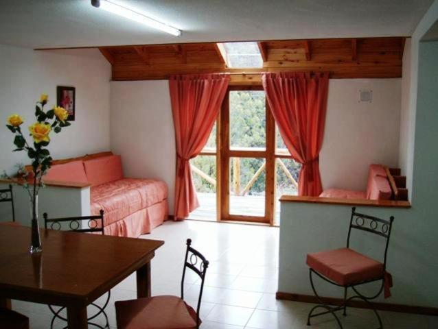 Apart Hotel Y Hosteria Del Sir